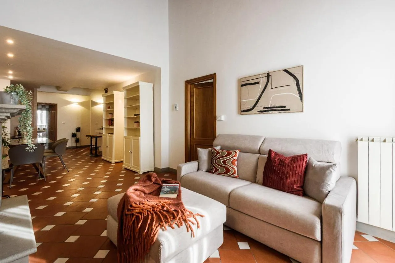 Apartments Florence- Faenza Terrace  Florence