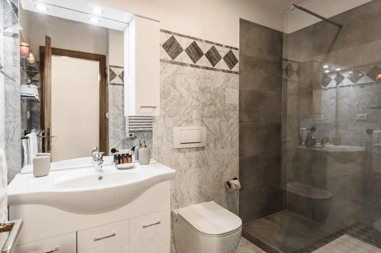 Apartments Florence- Faenza Terrace